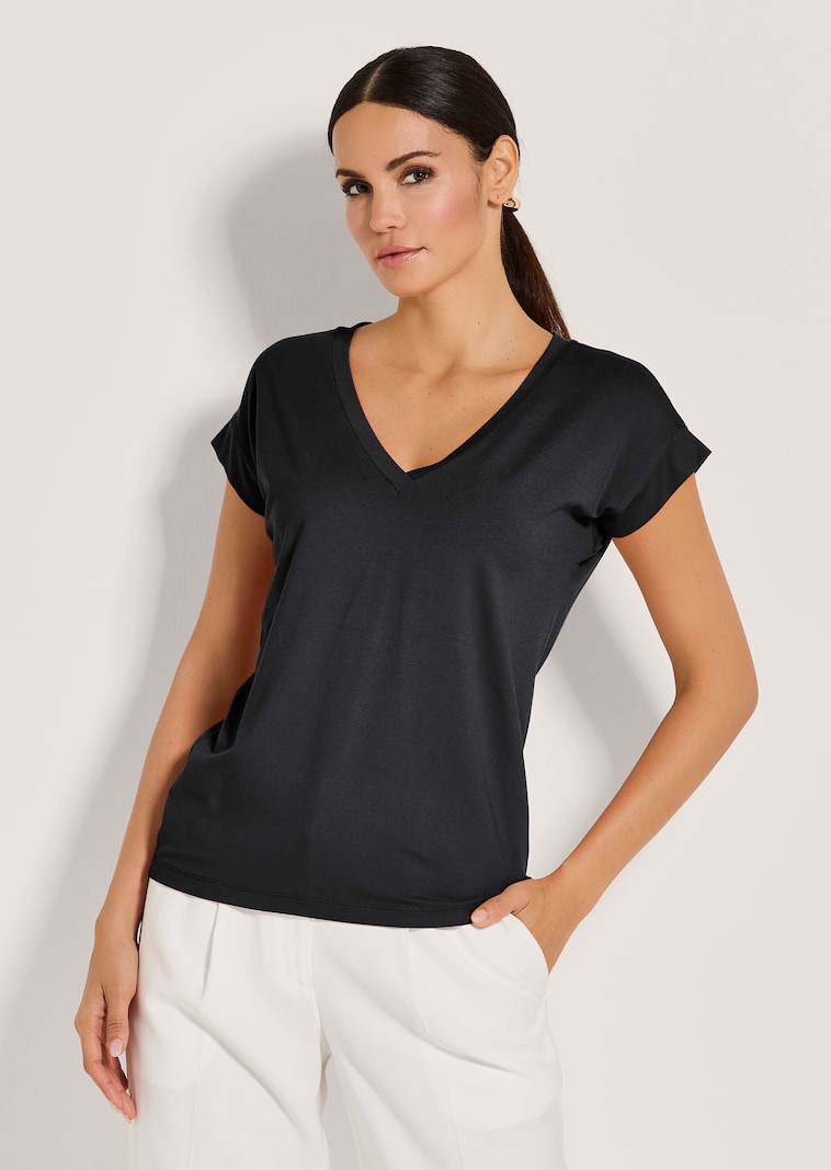 T-shirt décontracté à encolure en V
