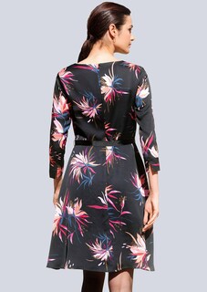 Robe avec ceinture à nouer thumbnail 3