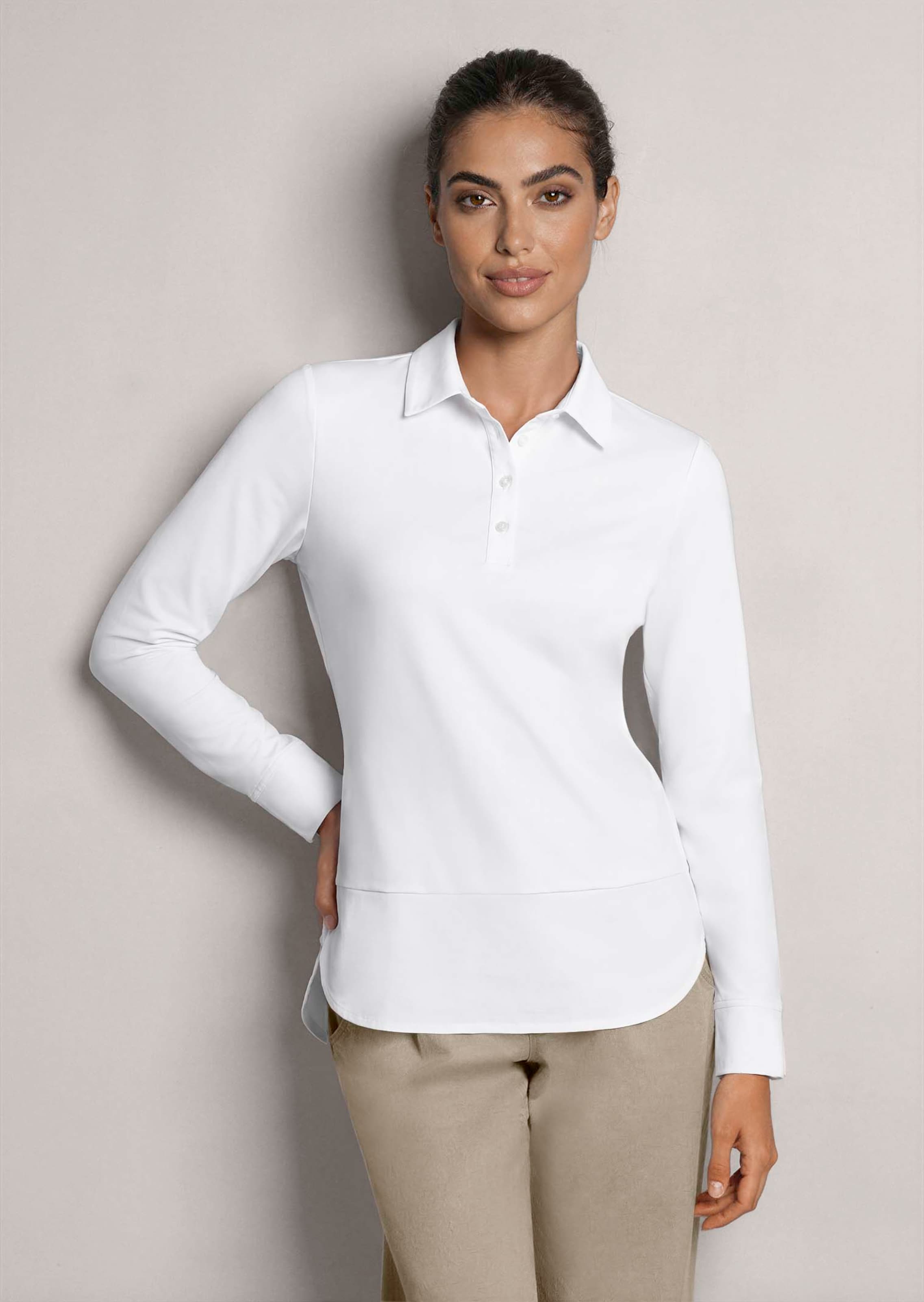 Sportive Bluse im Materialmix
