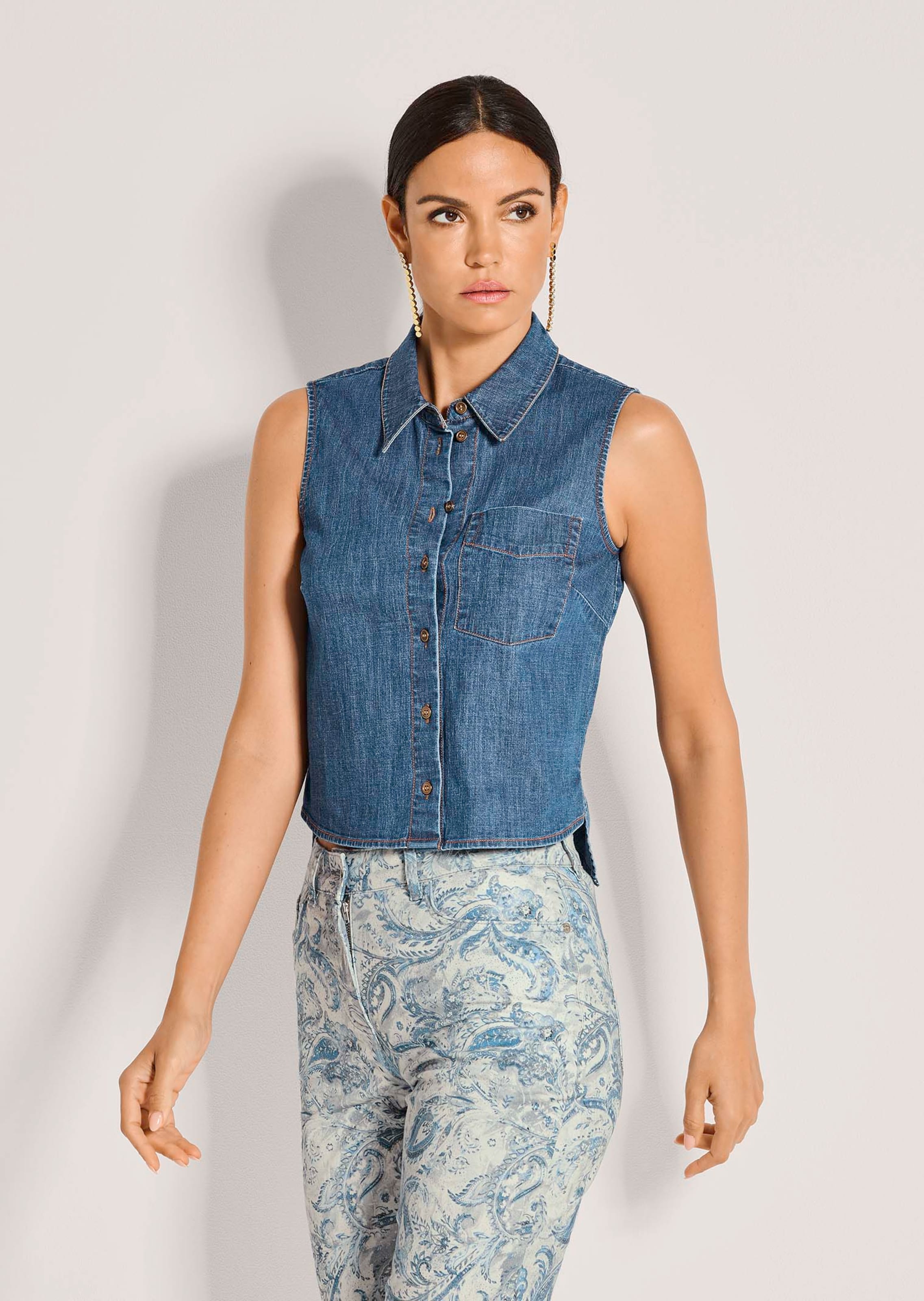 Ärmellose Jeansbluse