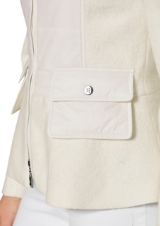 Jacke mit wattiertem Steppeinsatz und Schößchen thumbnail 6