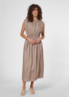 Robe thumbnail 2