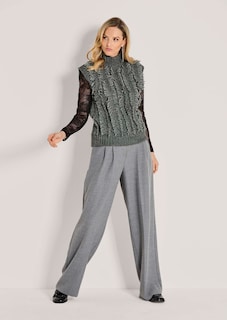 Chunky knit vest with fringes thumbnail 3