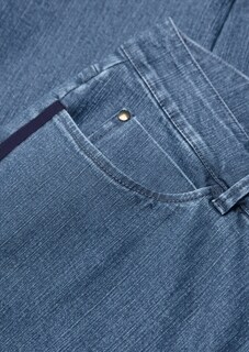 Jeans thumbnail 3