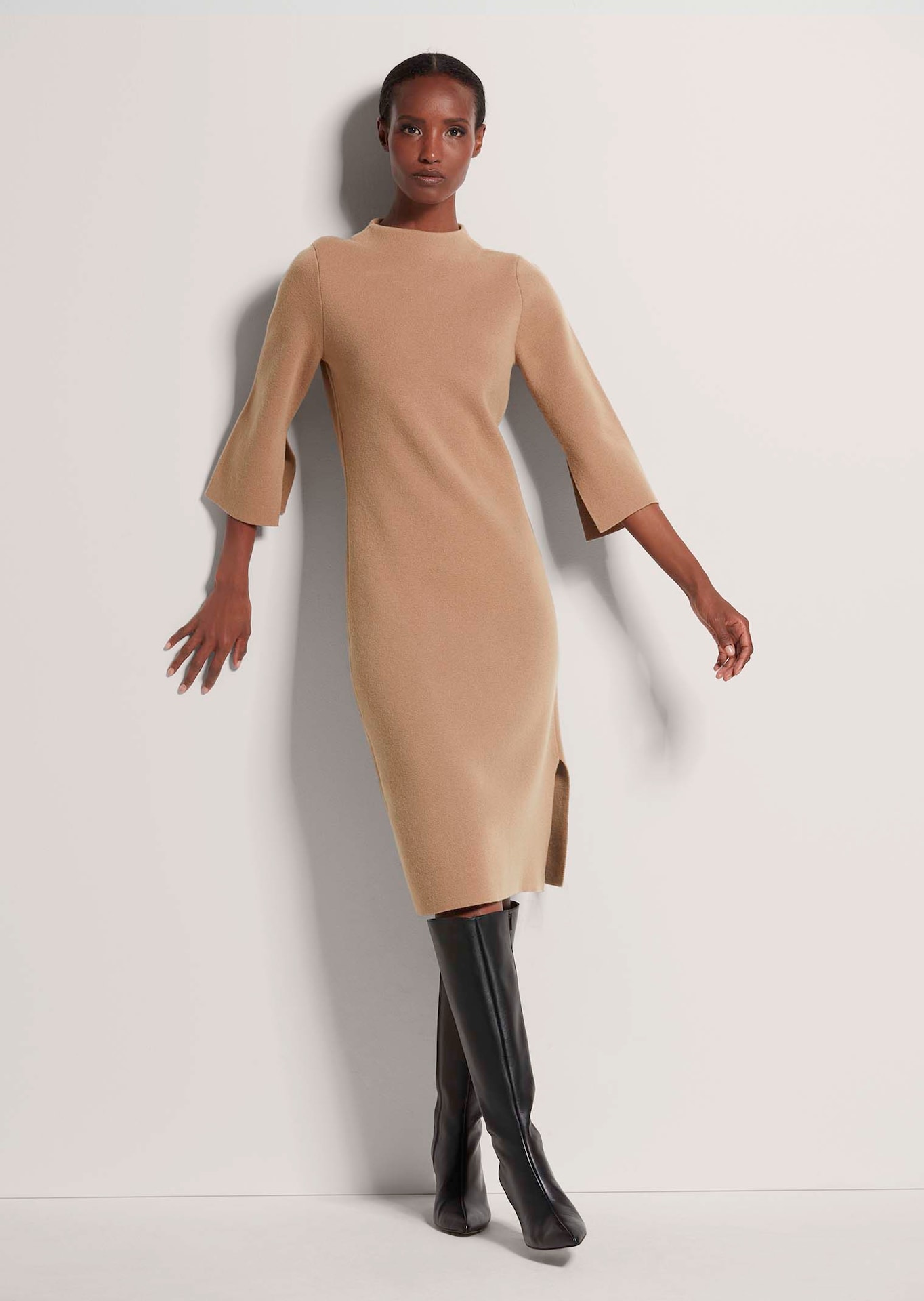 Strickkleid mit Stehkragen