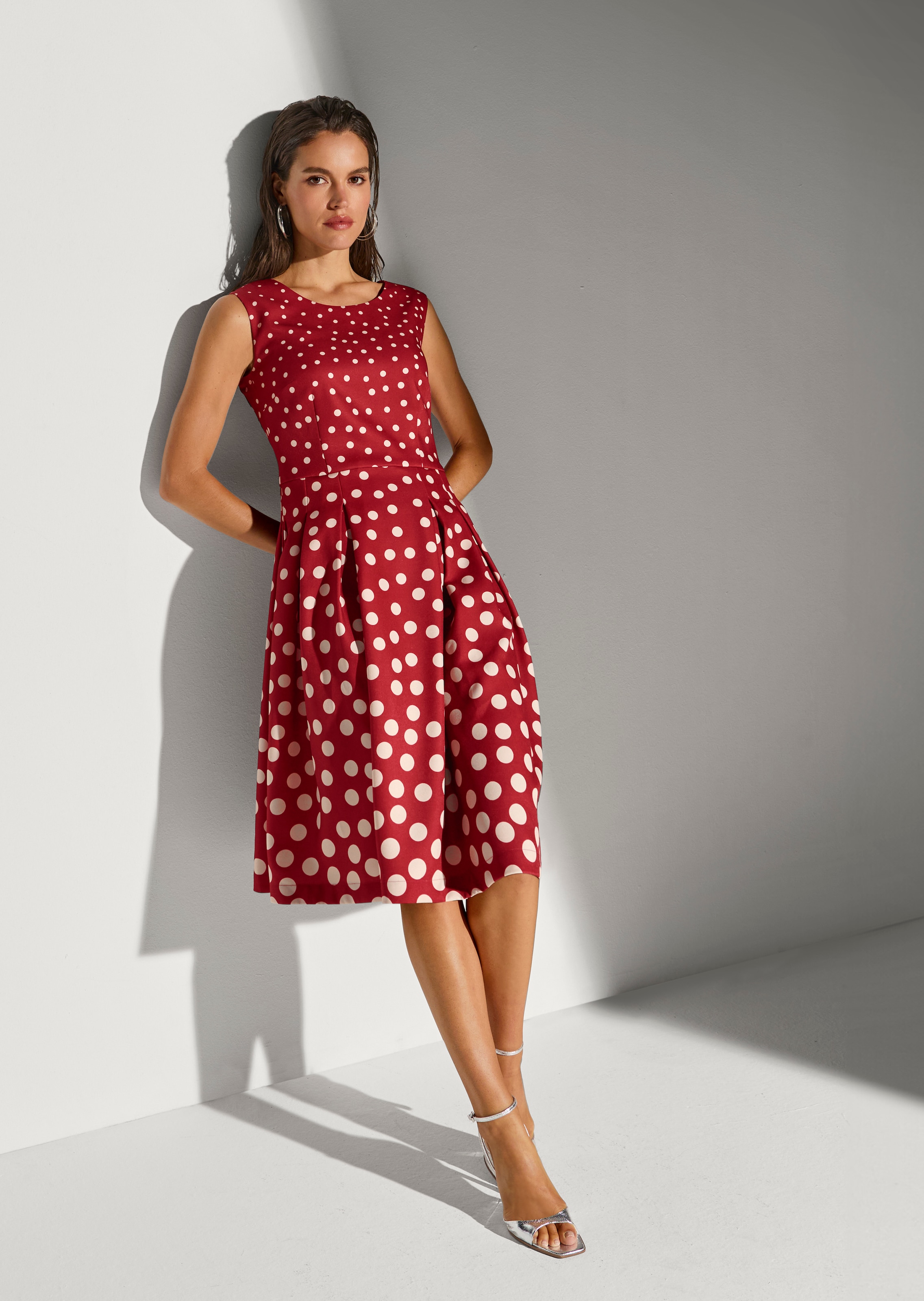 Tupfenkleid