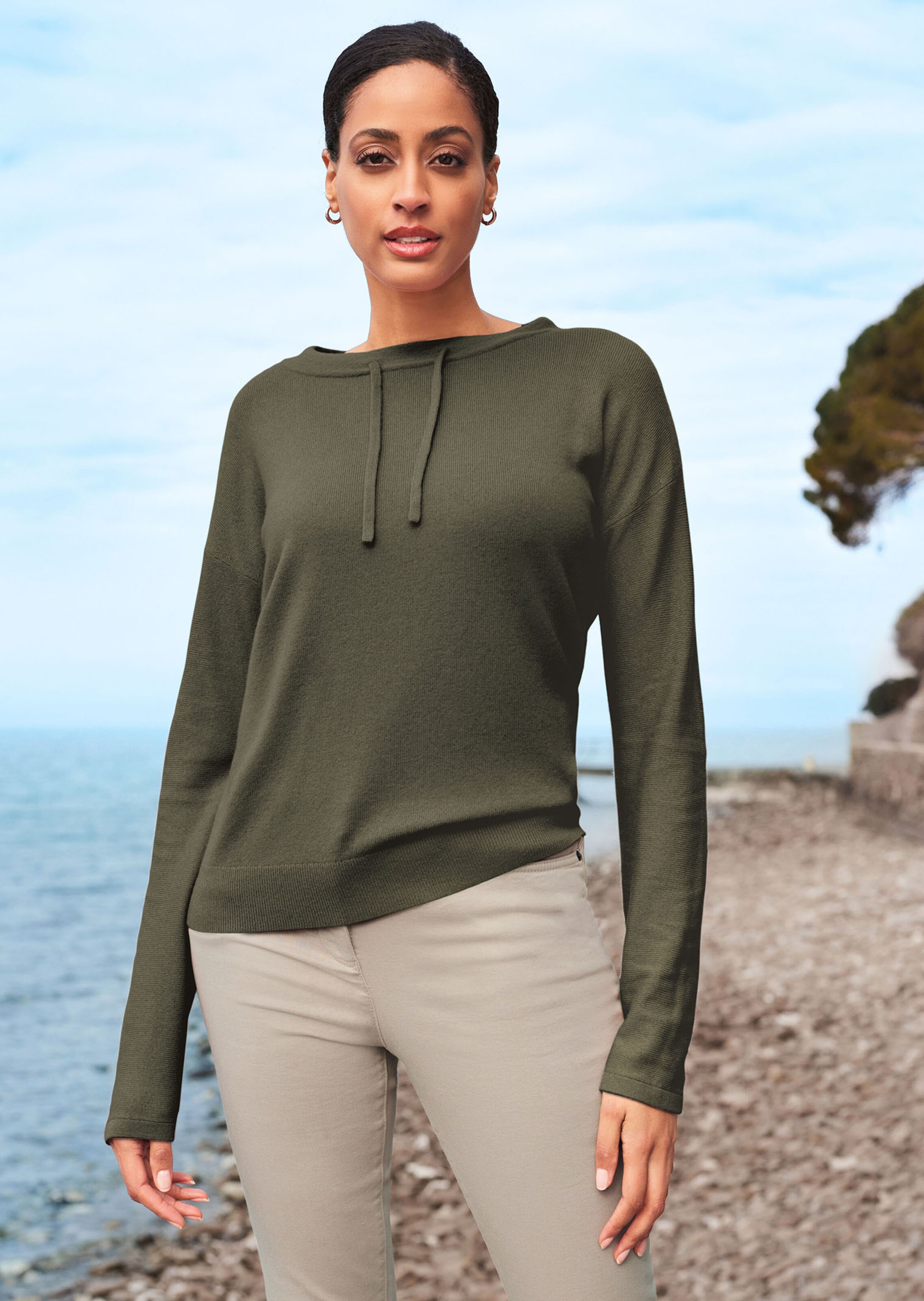Rundhals-Pullover mit Kordelzug
