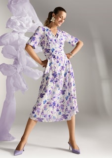 Robe thumbnail 1