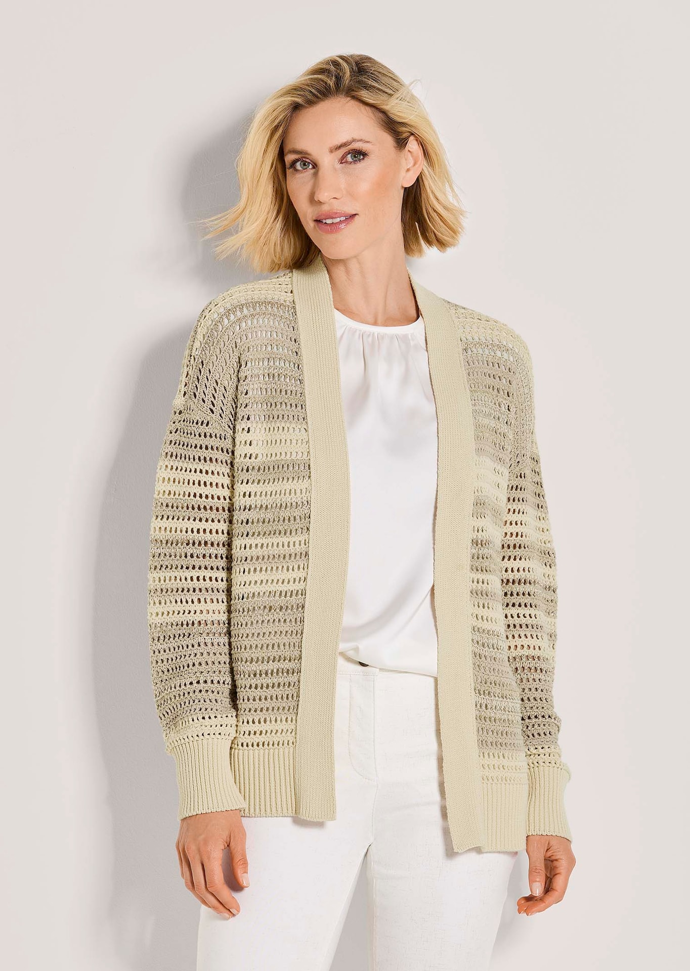 Gilet avec fil brillant