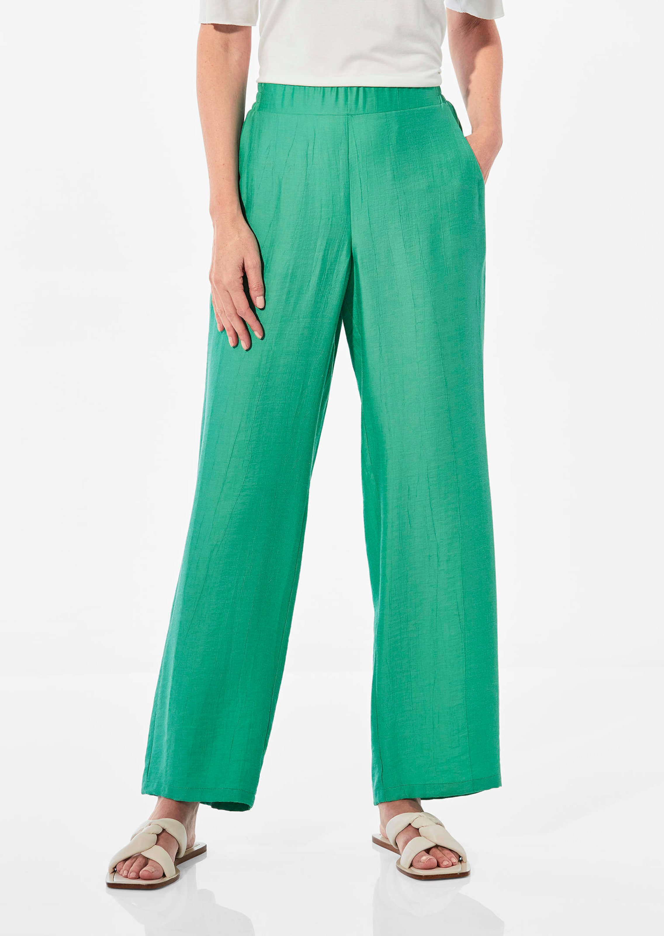 Weite Hose VERA mit leichtem Glanz