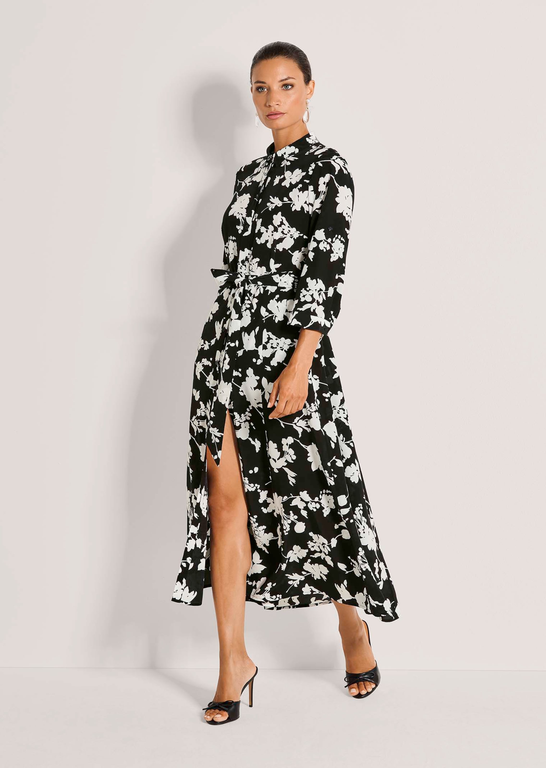 Langes Druckkleid