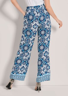 Weite Sommerhose mit Unikat-Print thumbnail 4
