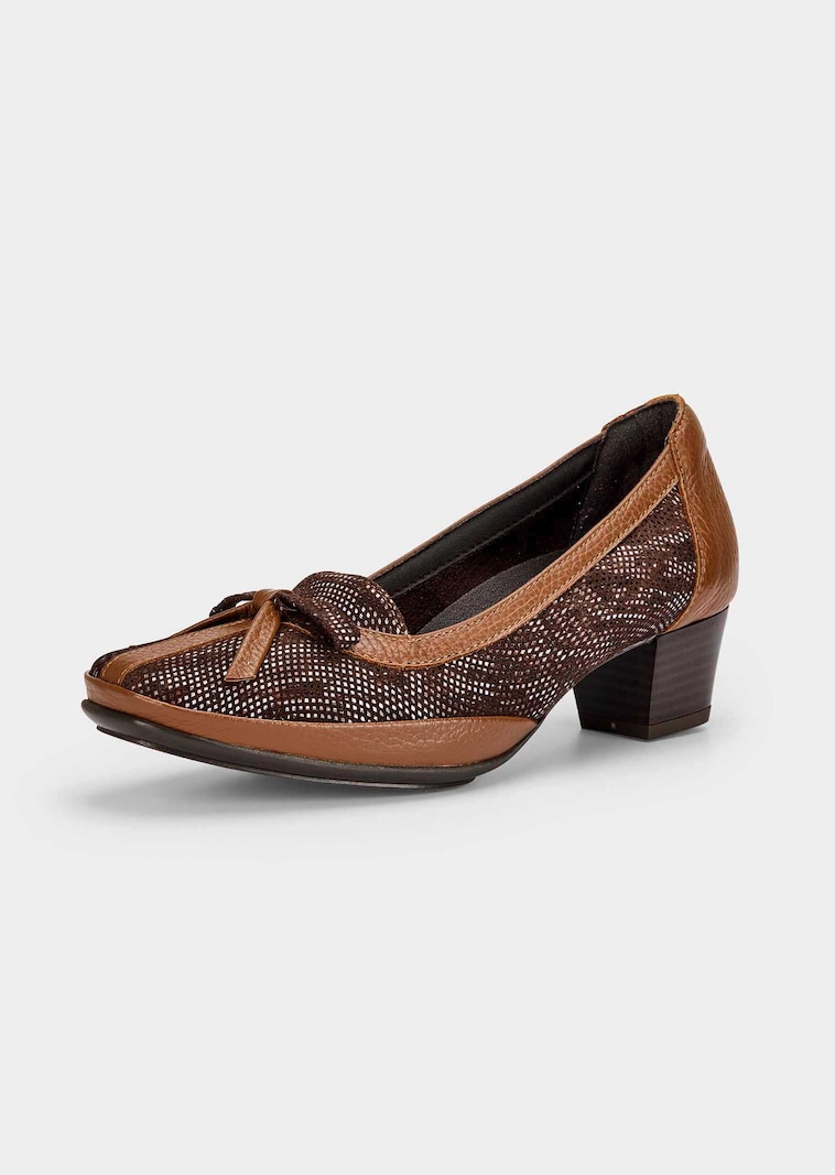 Leder-Pumps mit Reptil-Optik