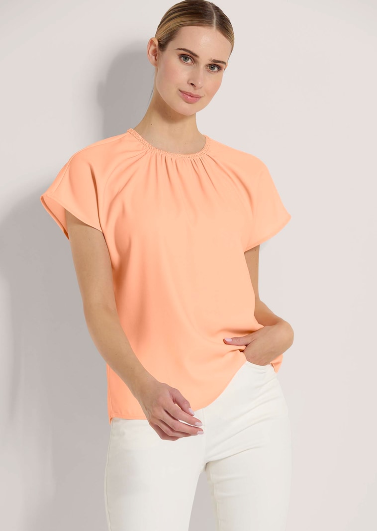 Blusenshirt mit Glanz-Akzent