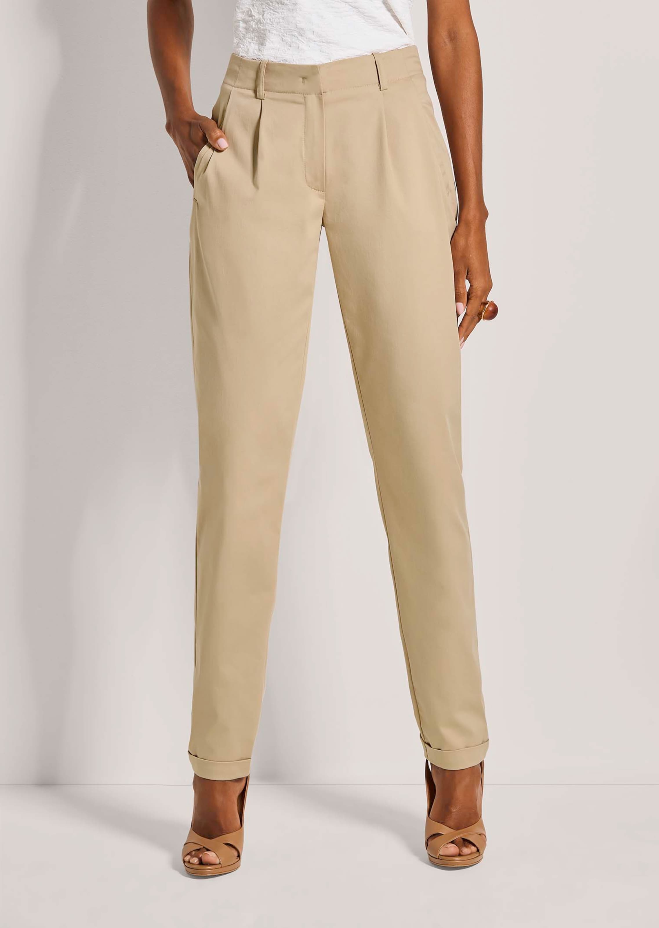Chino met modieuze look