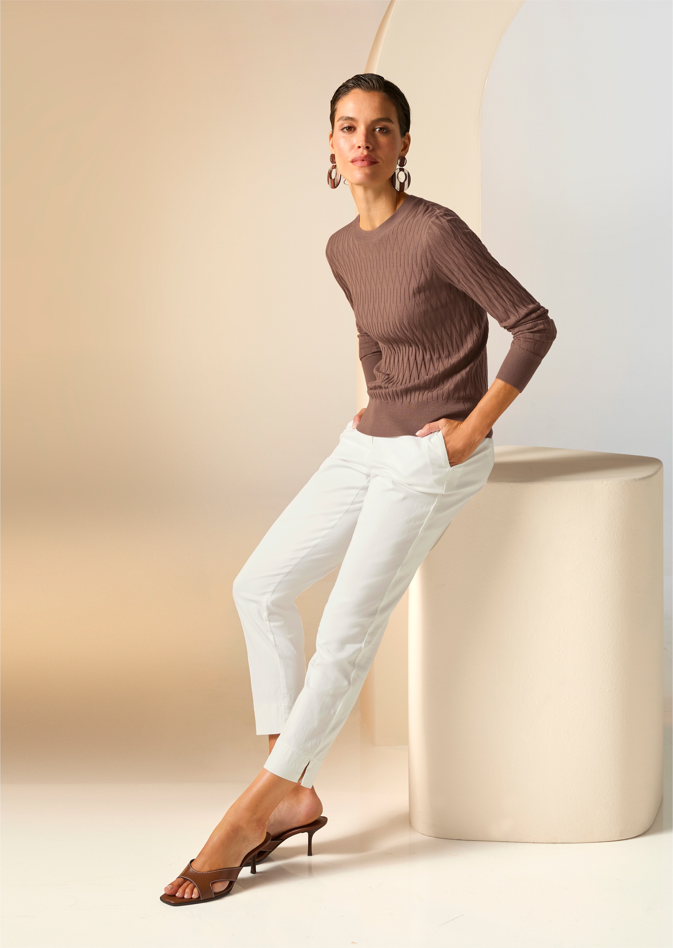Pull. Pure laine vierge