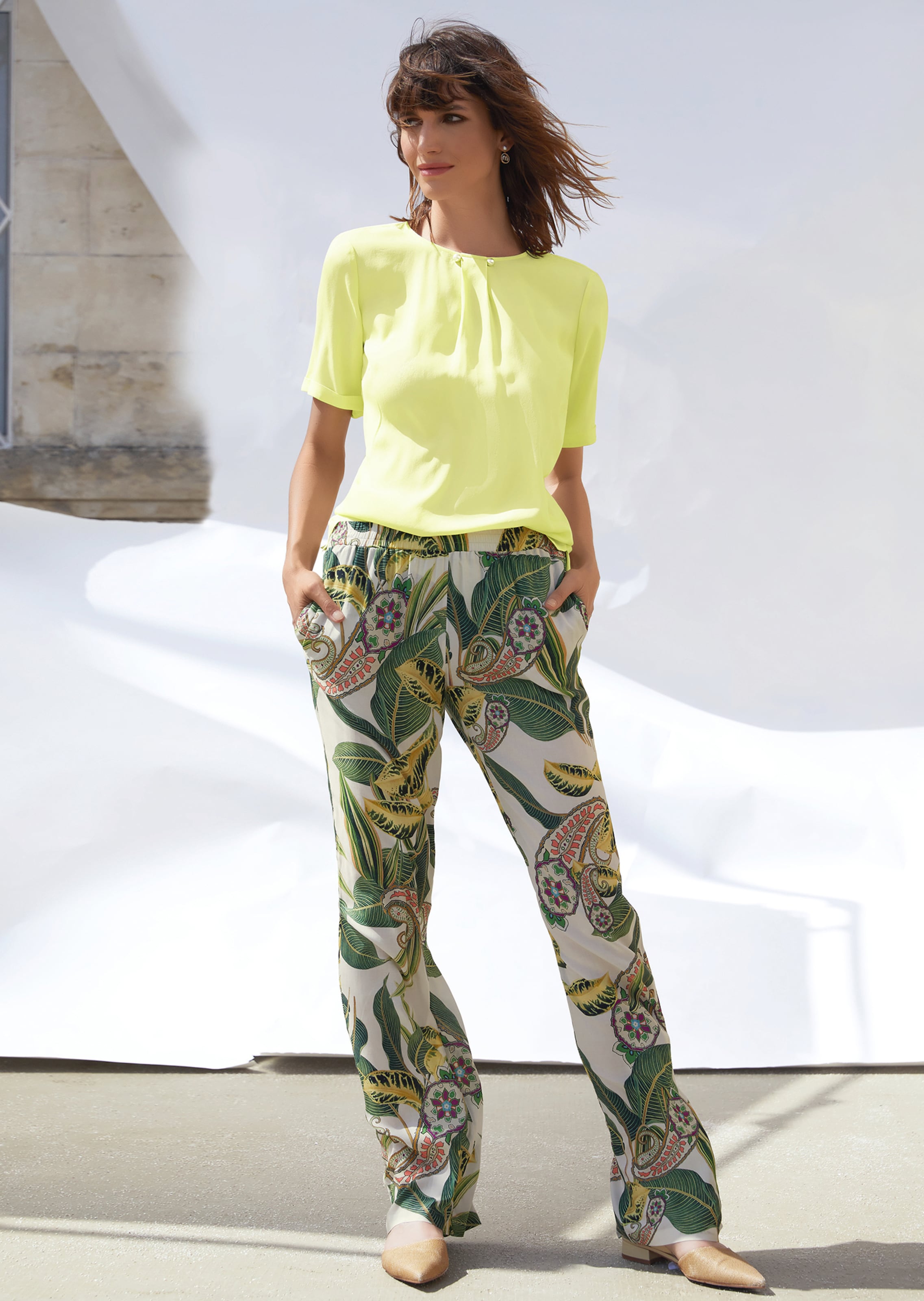 Bluse mit Seide