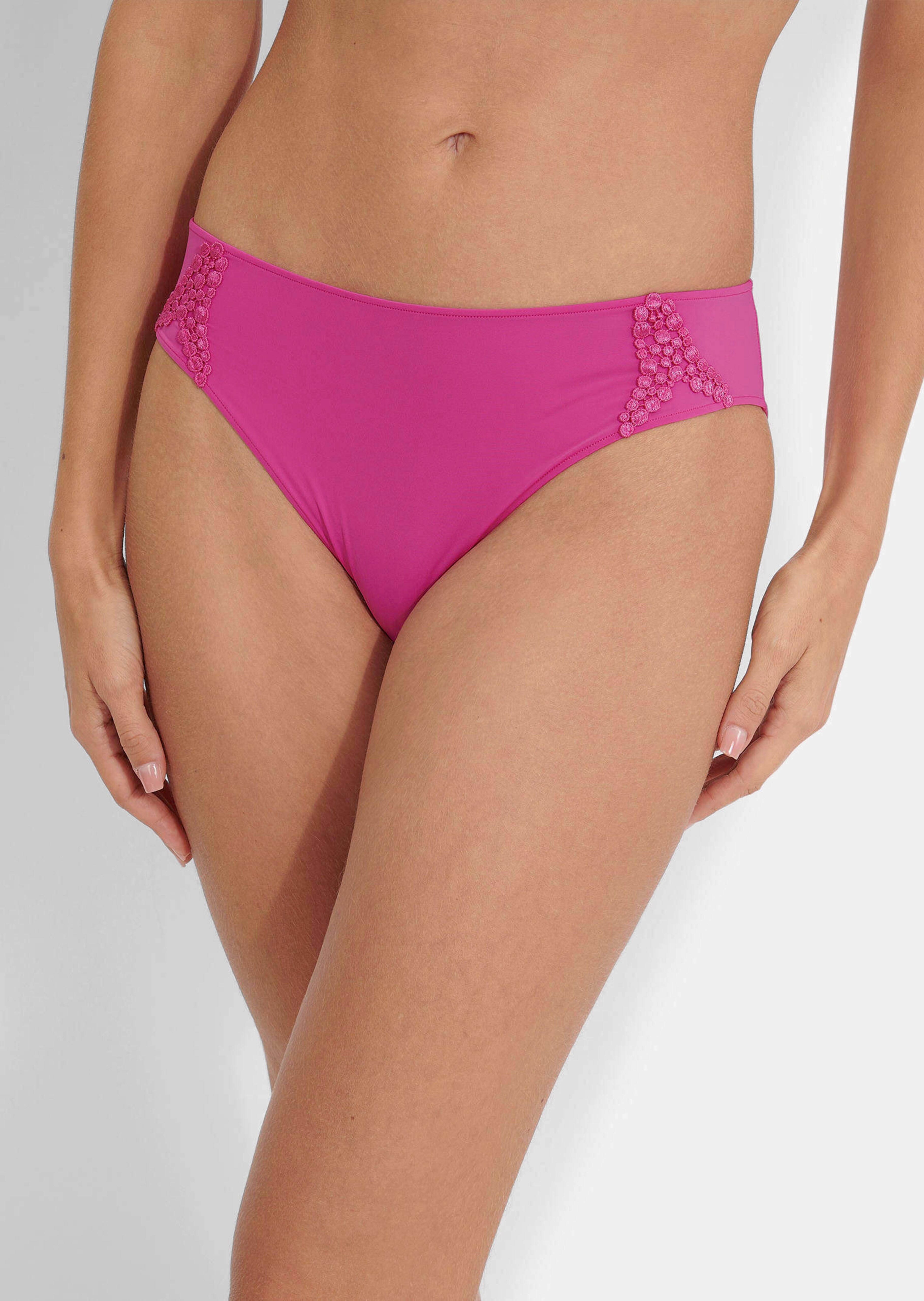 Hipster briefs made of silky-soft micro-fibre