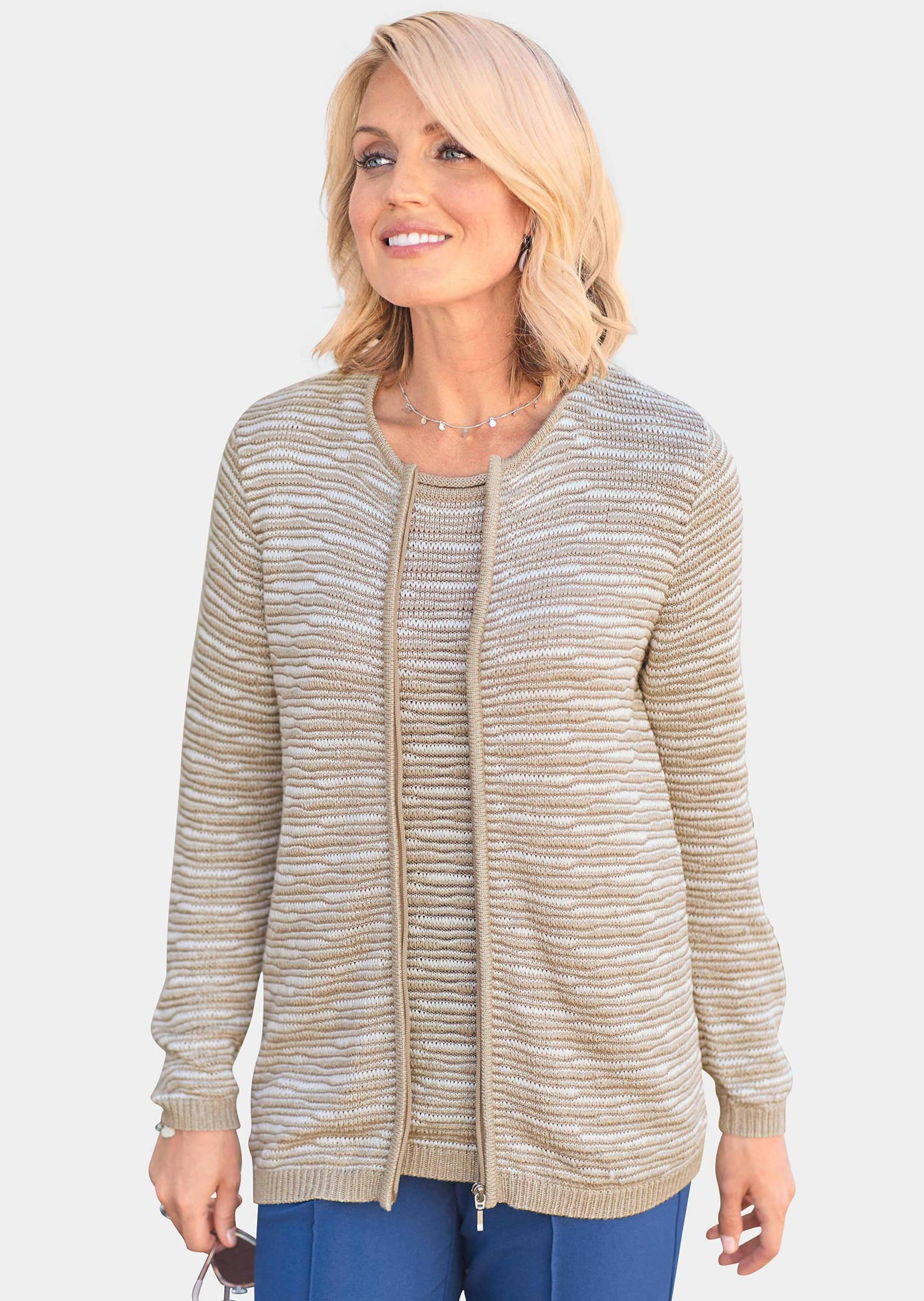 Mooi tricot jasje met structuurtricot