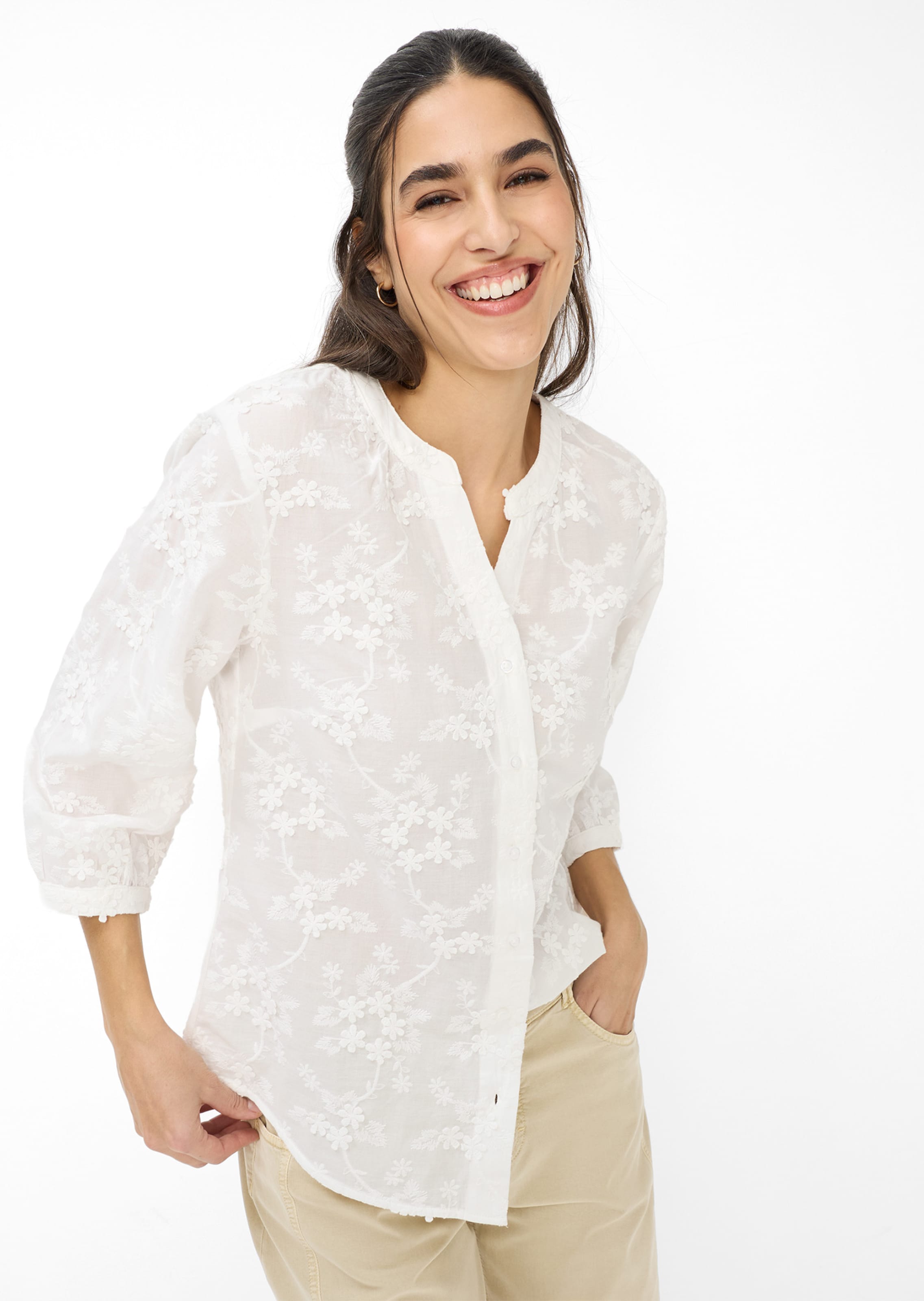 Katoenen blouse met opgestikte bloemen