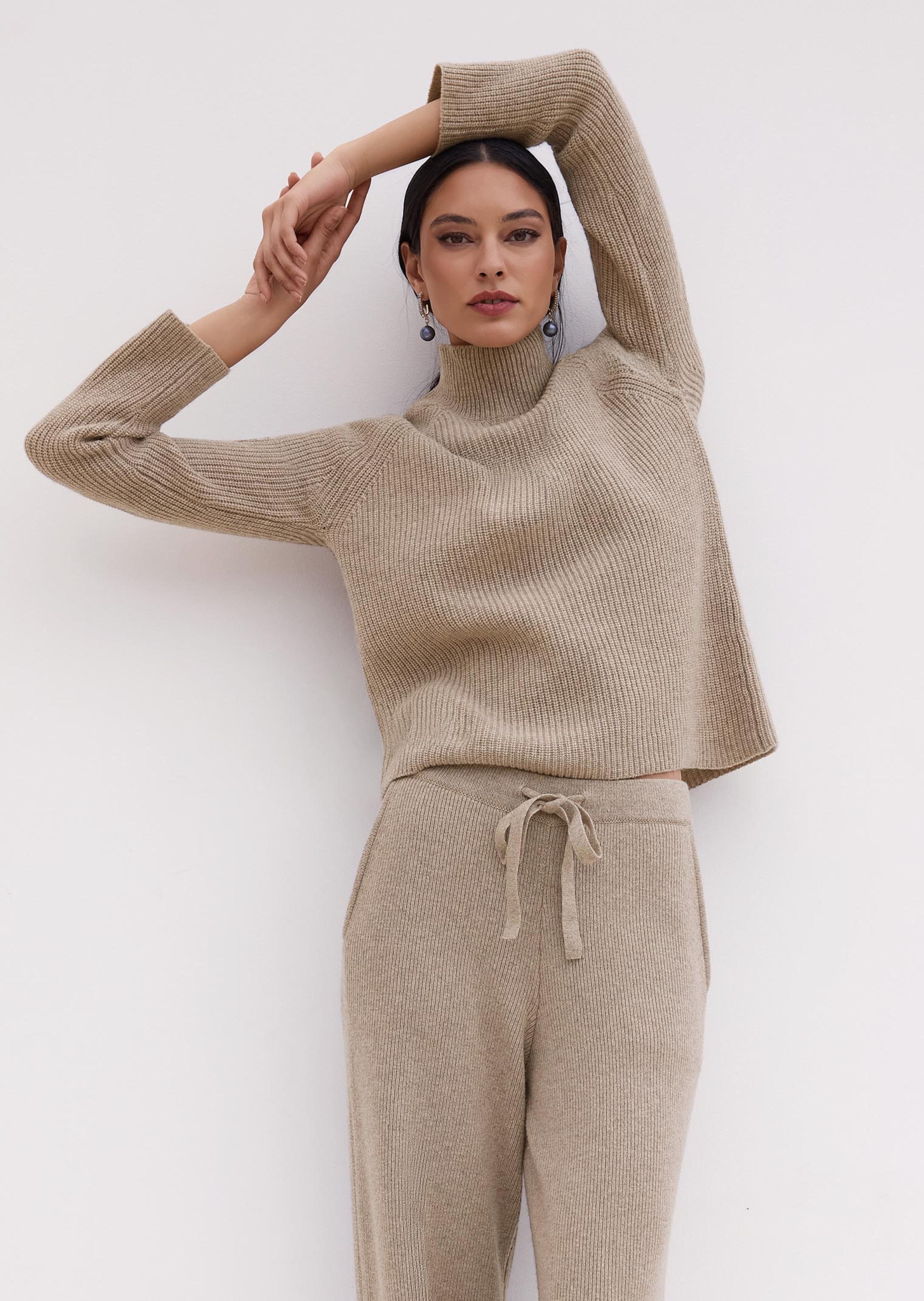 Zeitloser Pullover mit Stehkragen