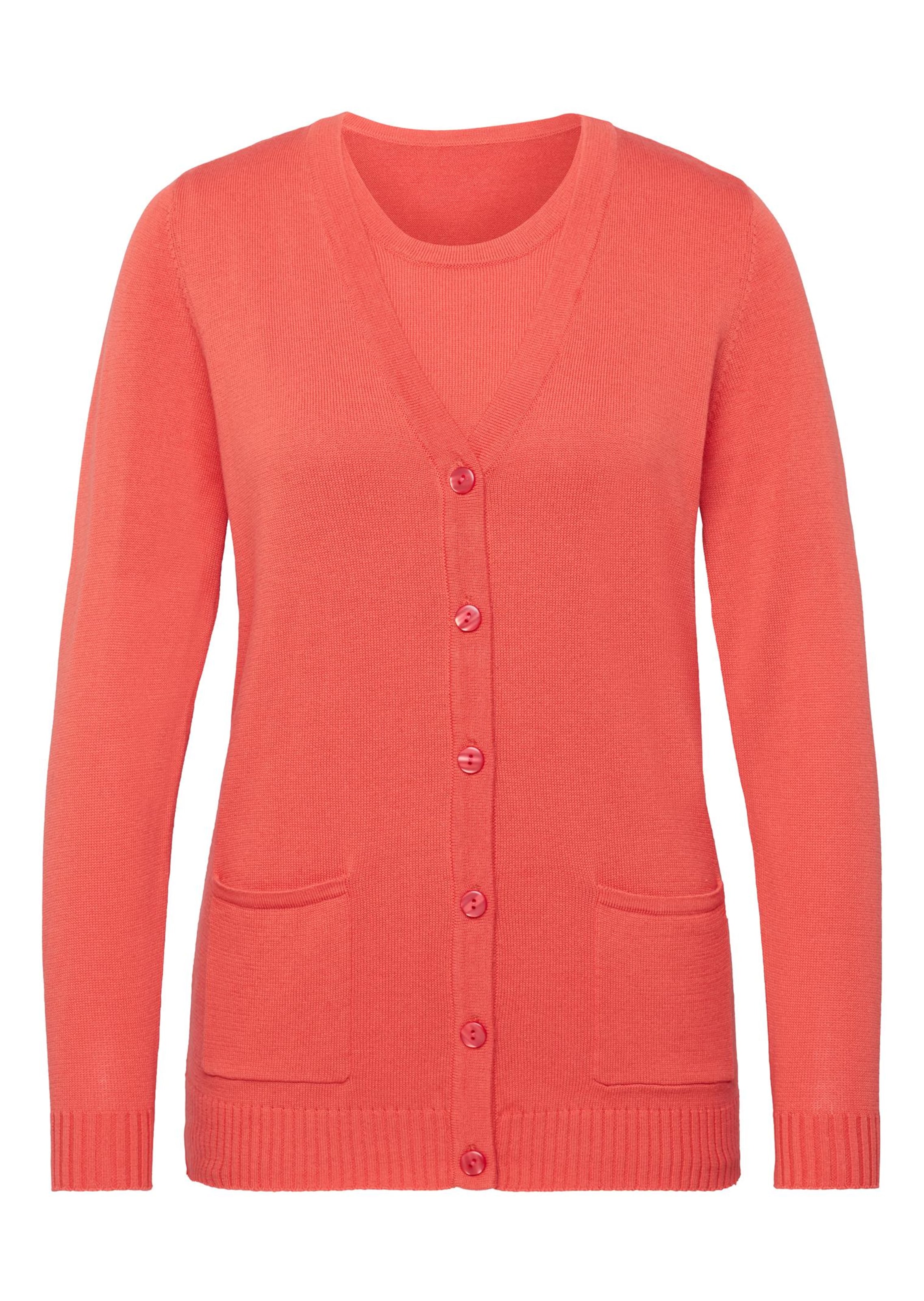 Klassisches Stricktwinset
