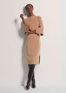 Knitted dress thumbnail 3