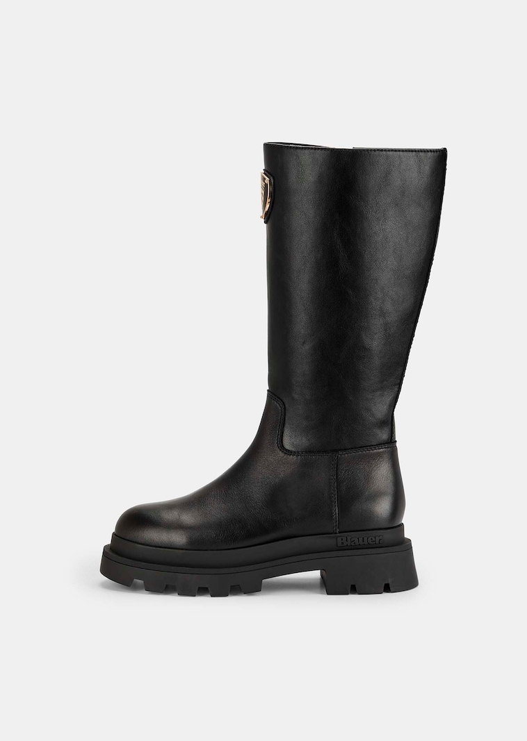 Minimalsitische Stiefel mit hohem Schaft