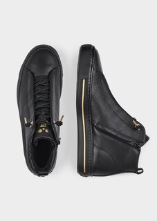 Trainers thumbnail 2