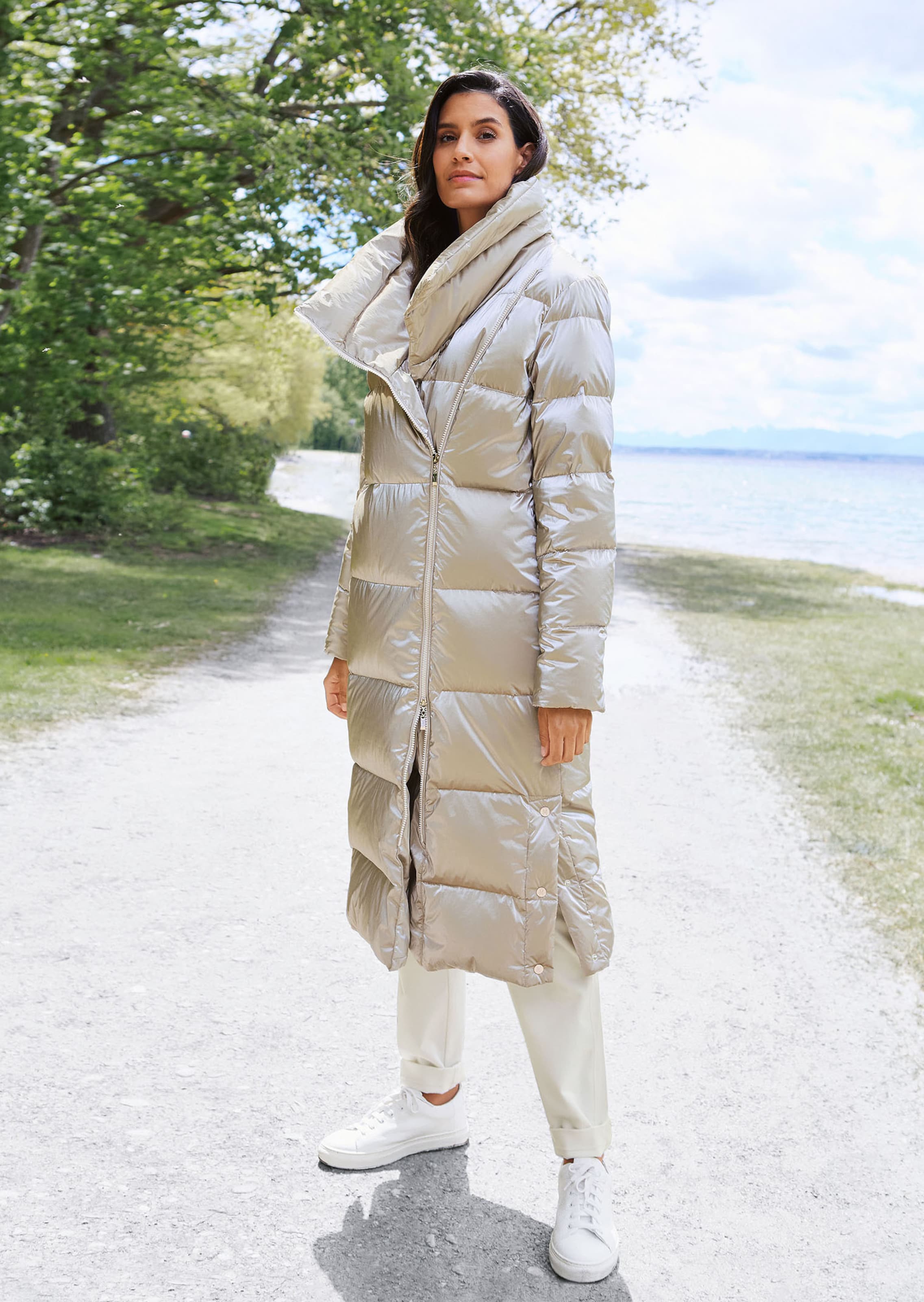 Lange Daunenjacke