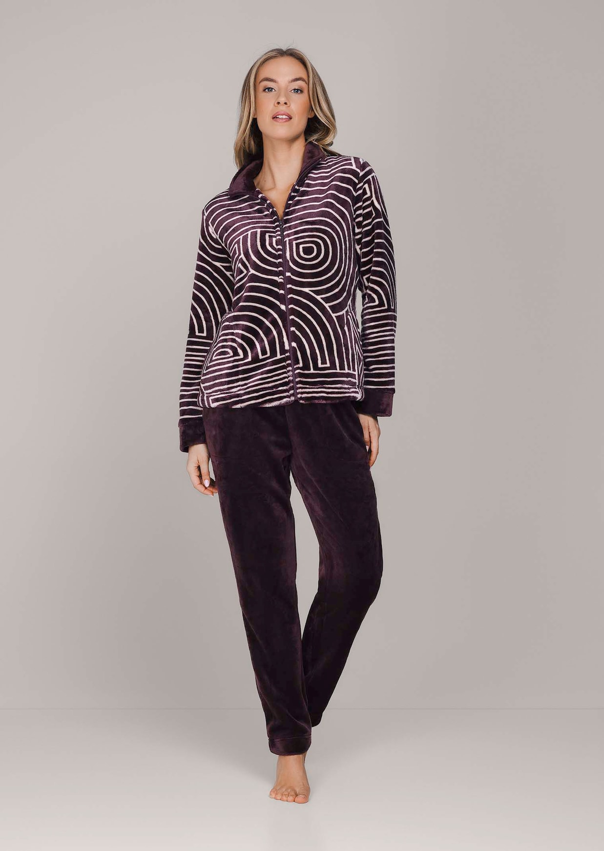 Flannel fleece loungewear set with a graphic print