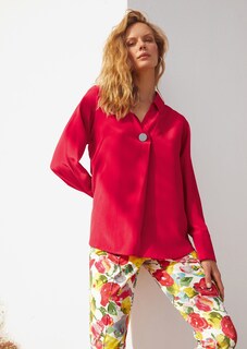 Seidenbluse mit edlem Schmuckknopf thumbnail 1