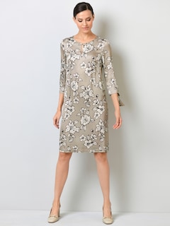 Robe thumbnail 6
