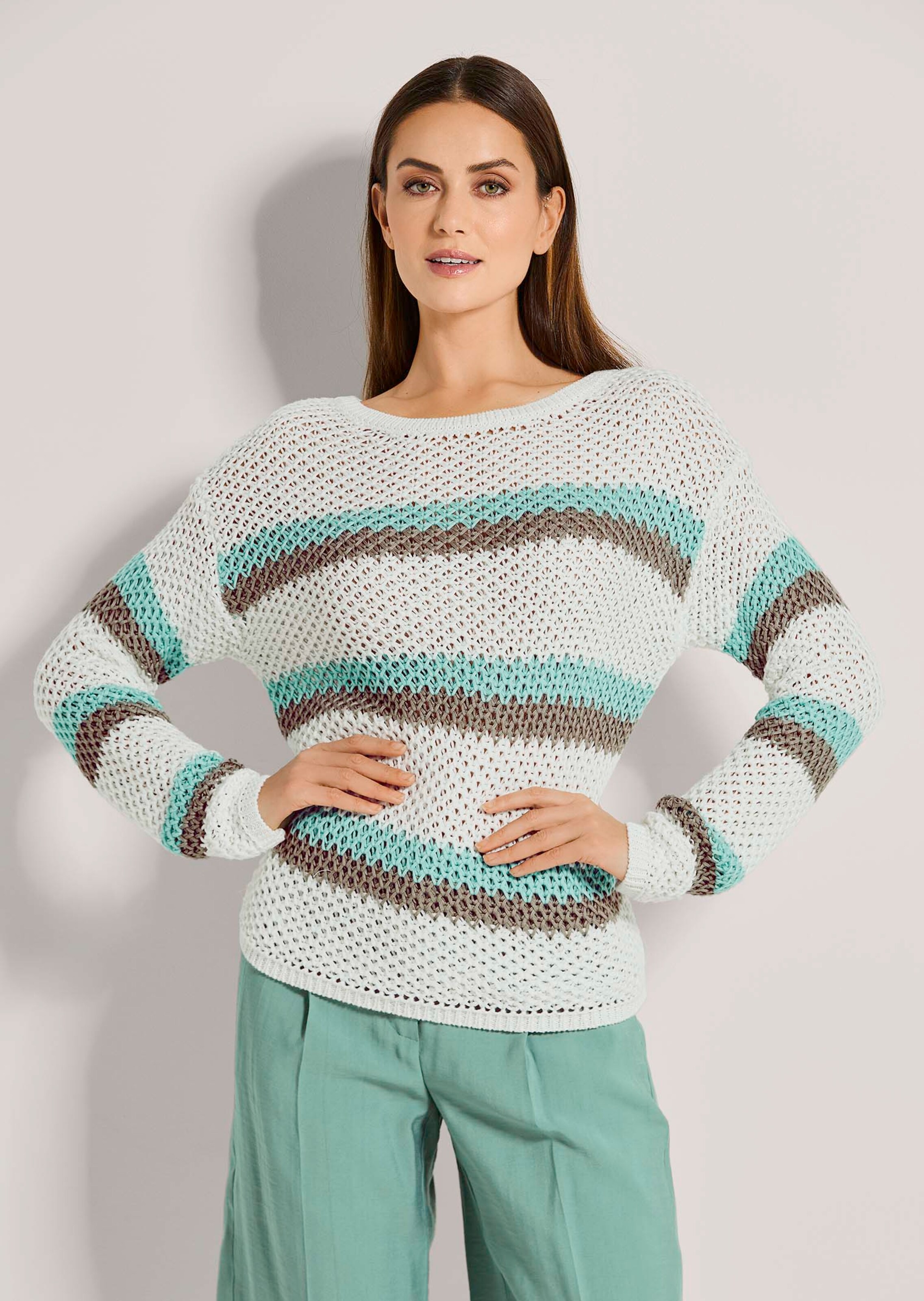 Rundhals-Pullover aus Bändchengarn thumbnail 2