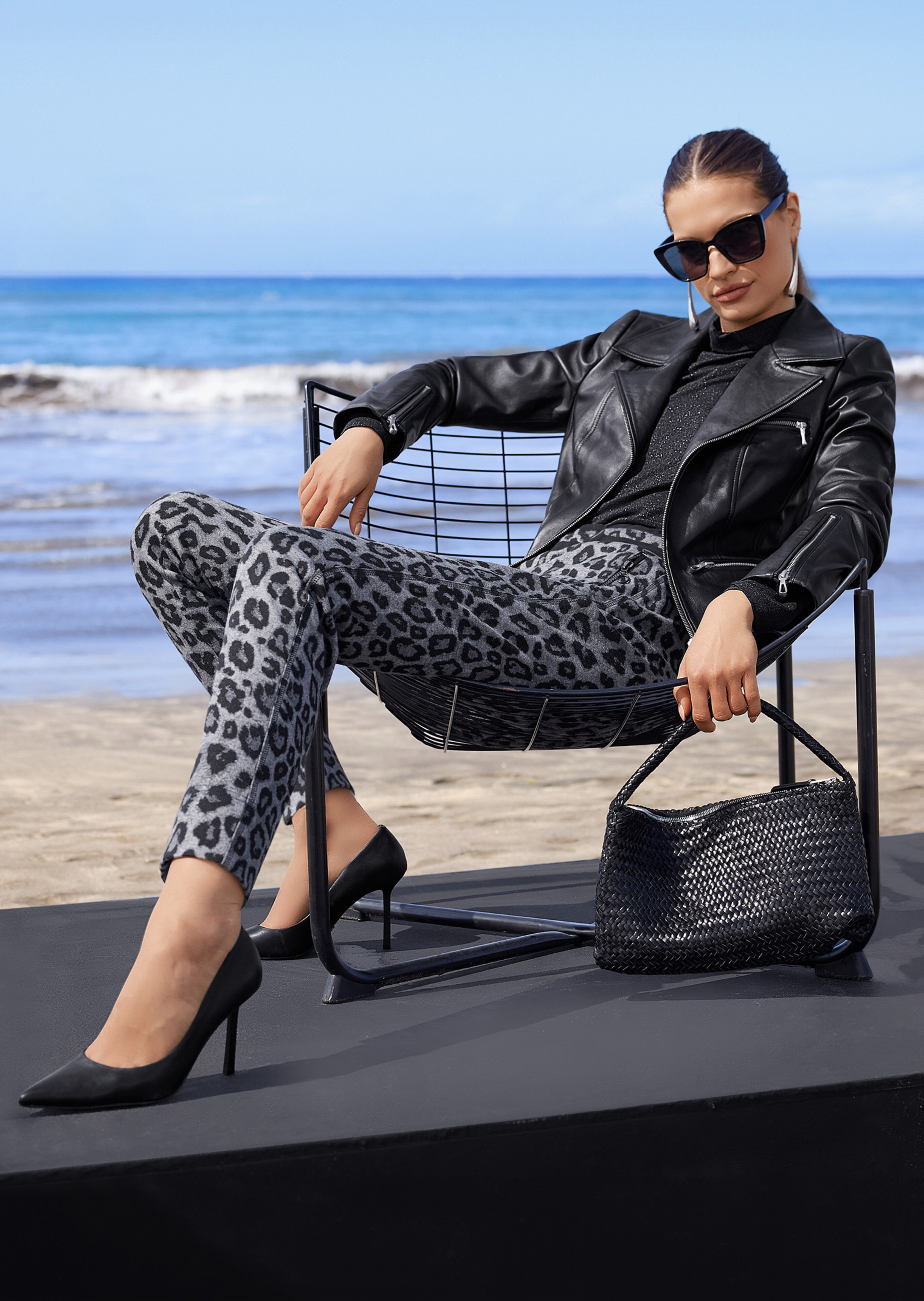 Pantalon léopard avec poches zippées