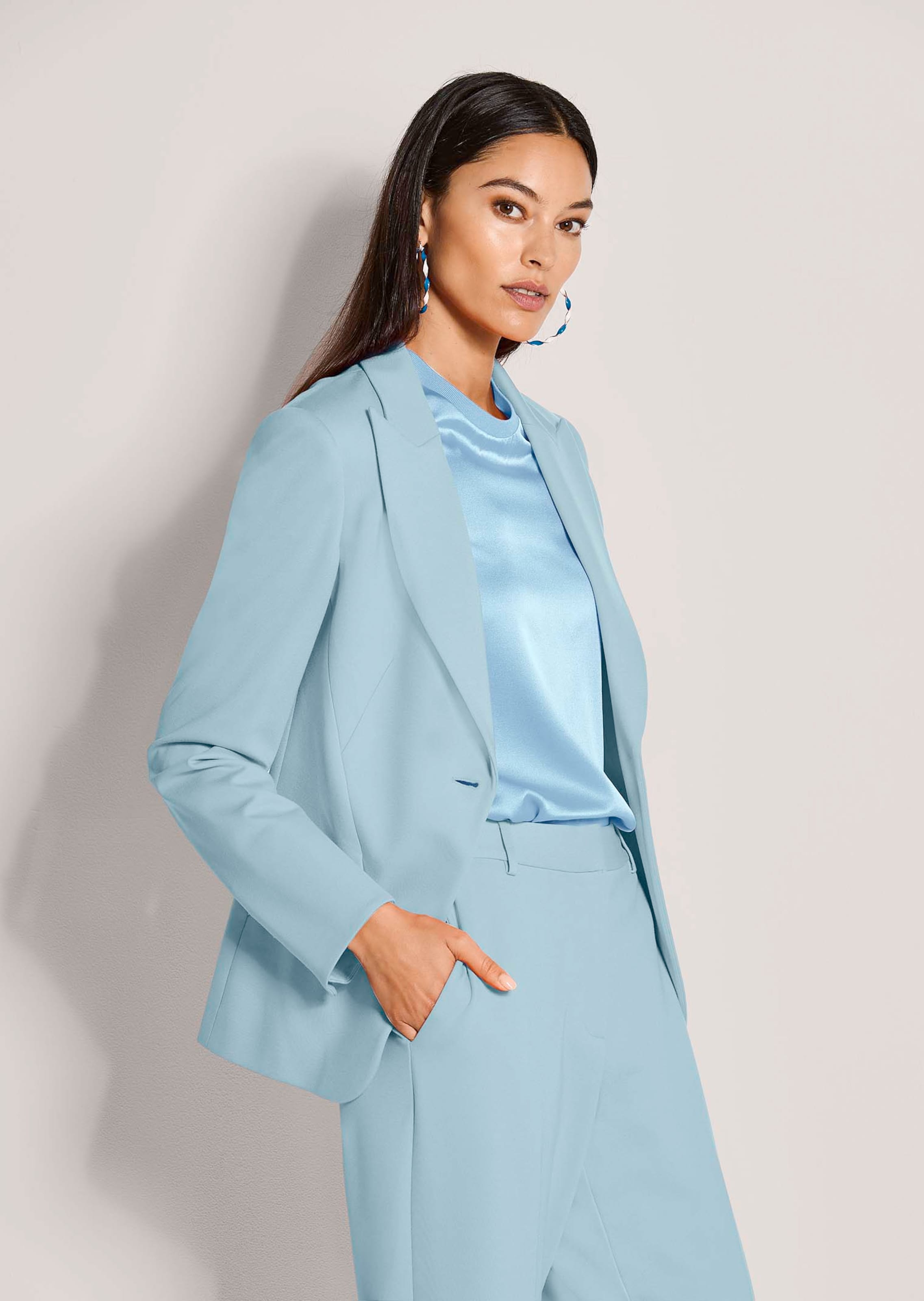 Zeitloser Blazer für viele Anlässe