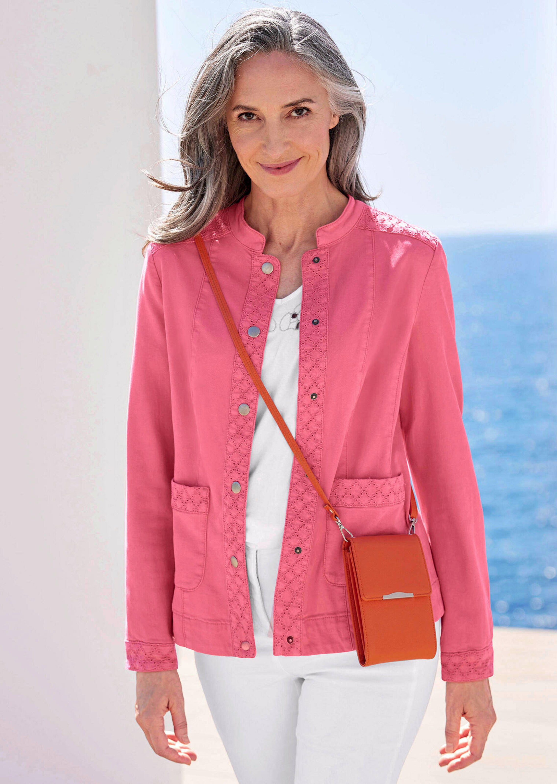 Veste en jean à dentelle ajourée thumbnail 7