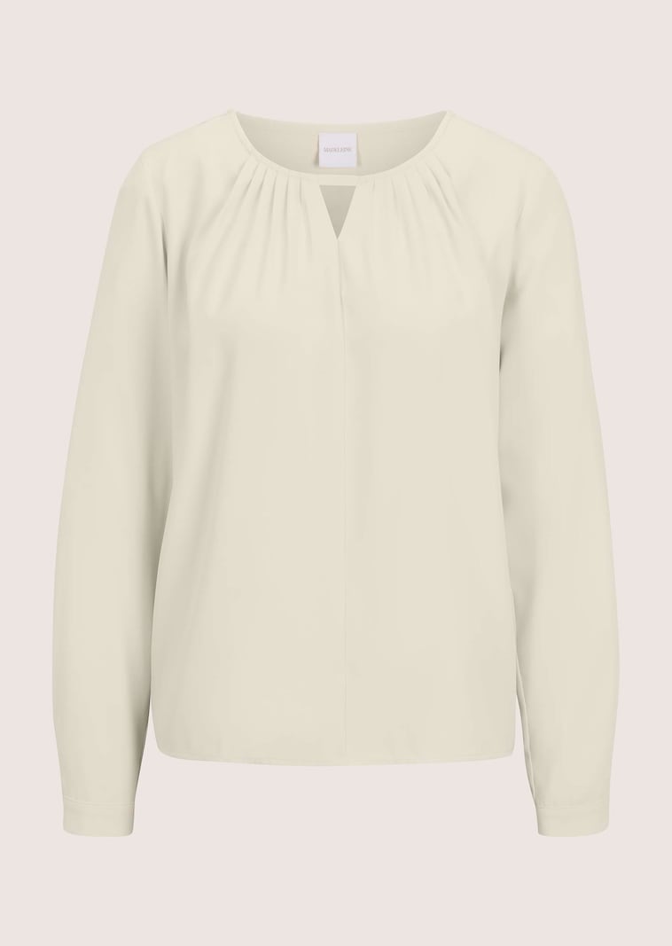 Legere Bluse mit Cut-out