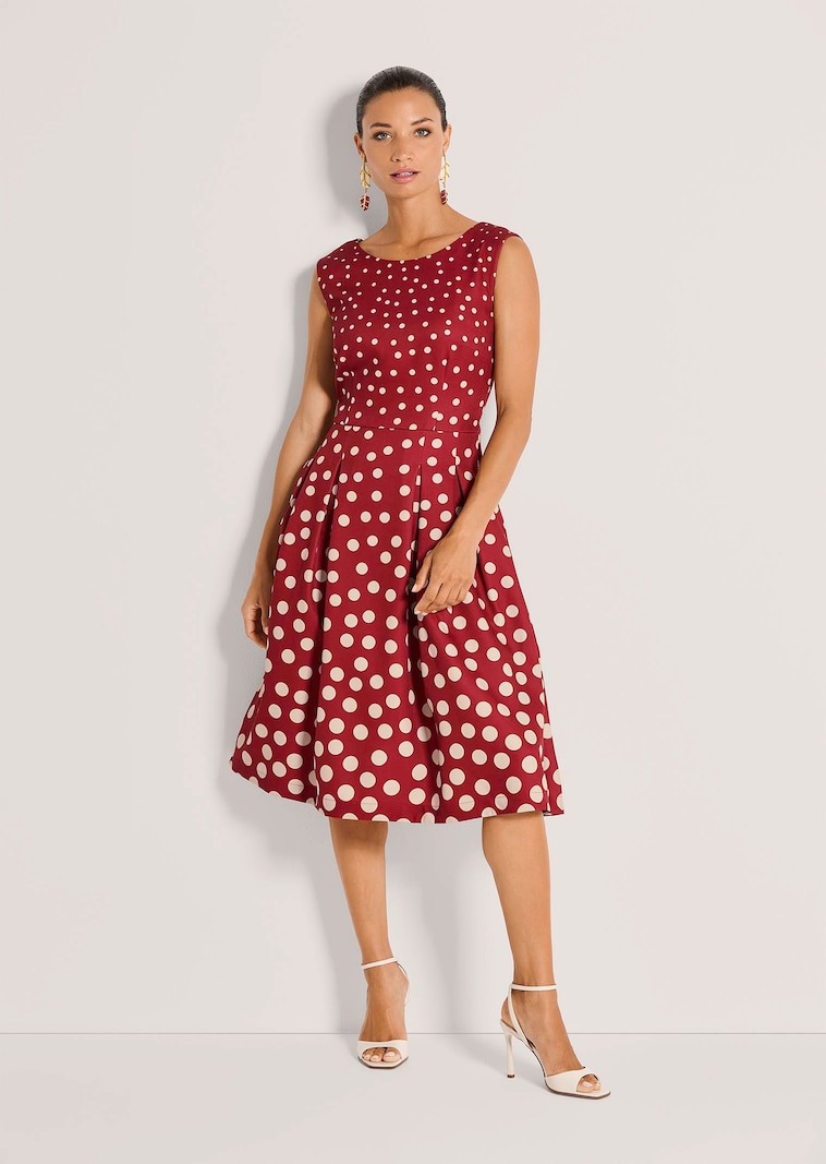 Tupfenkleid
