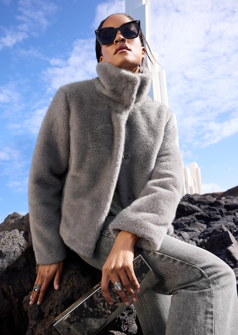 Trendy short faux fur jacket