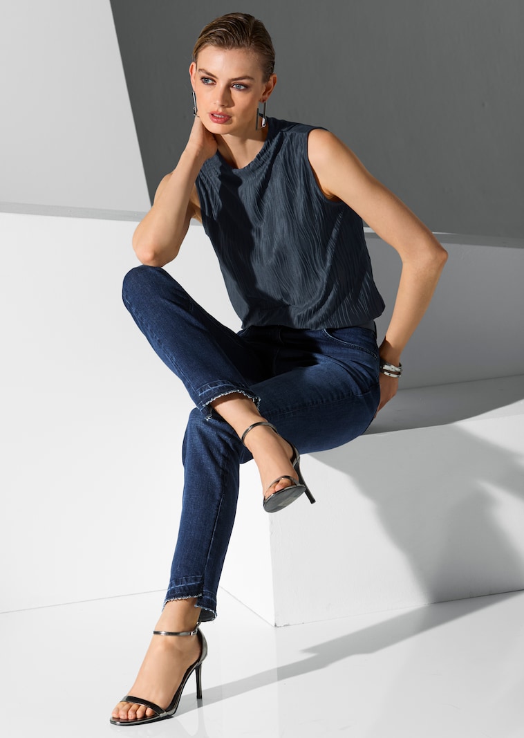 Jean