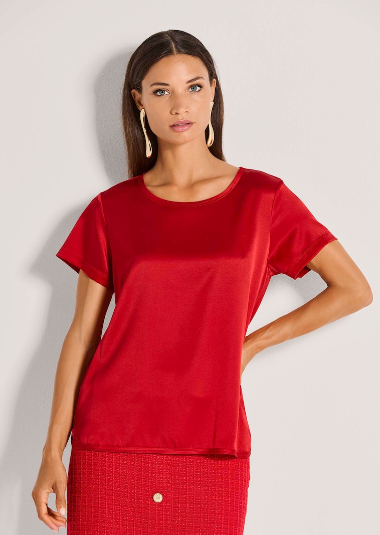 Kurzarm-Shirt mit Seide
