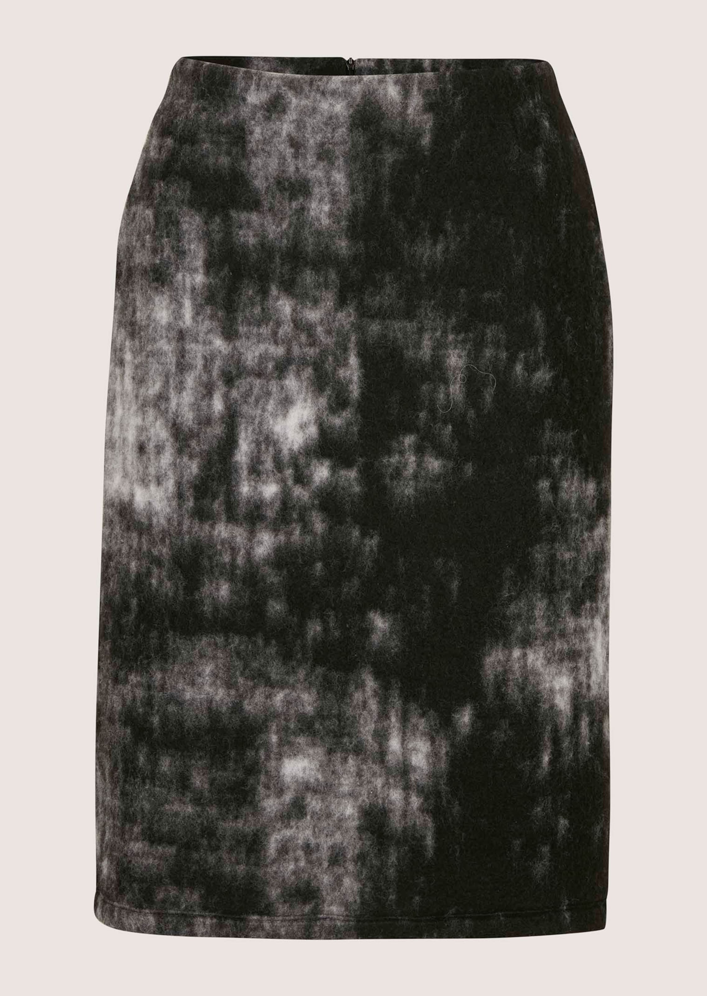 Wool jacquard pencil skirt