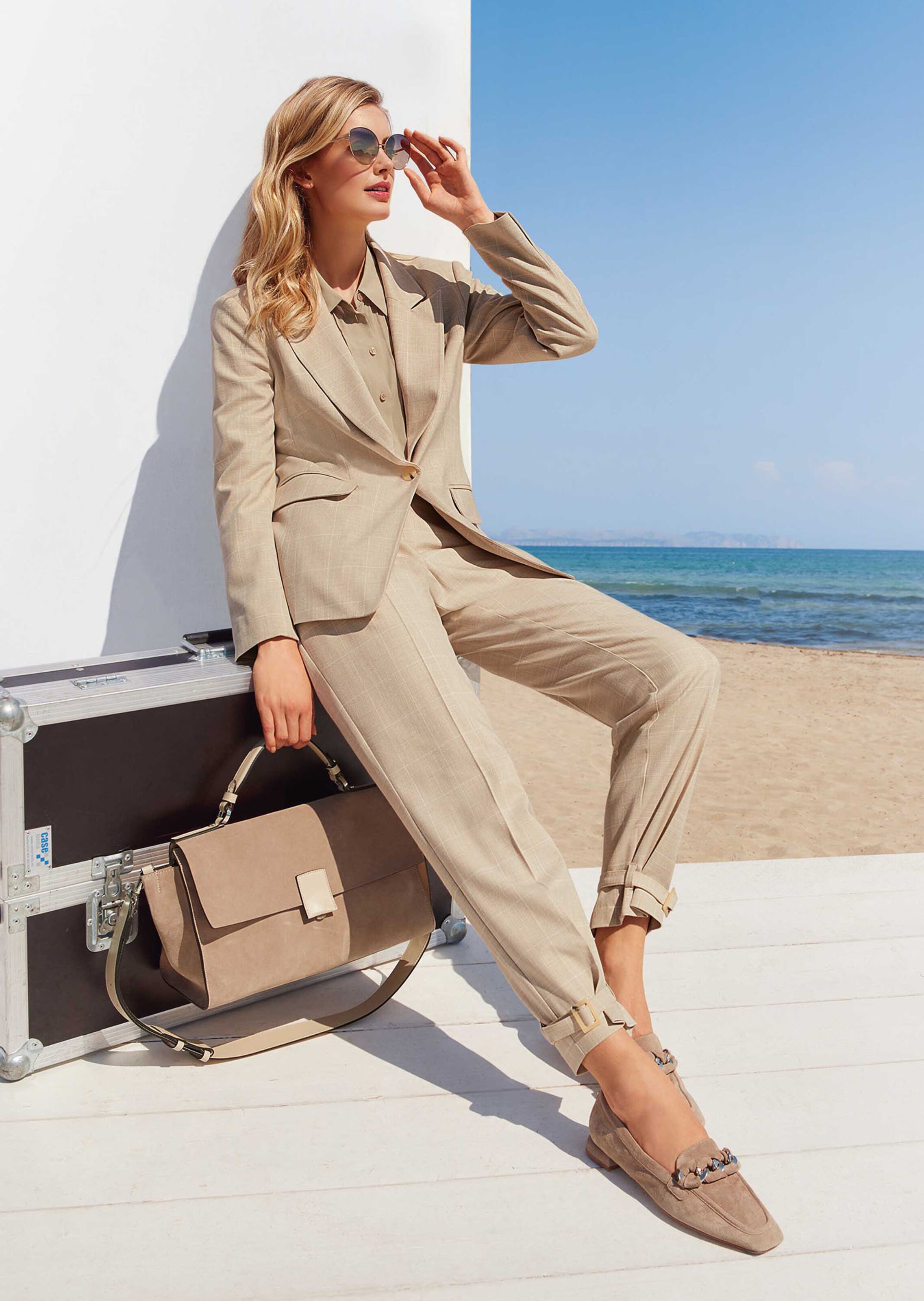 Langer Blazer