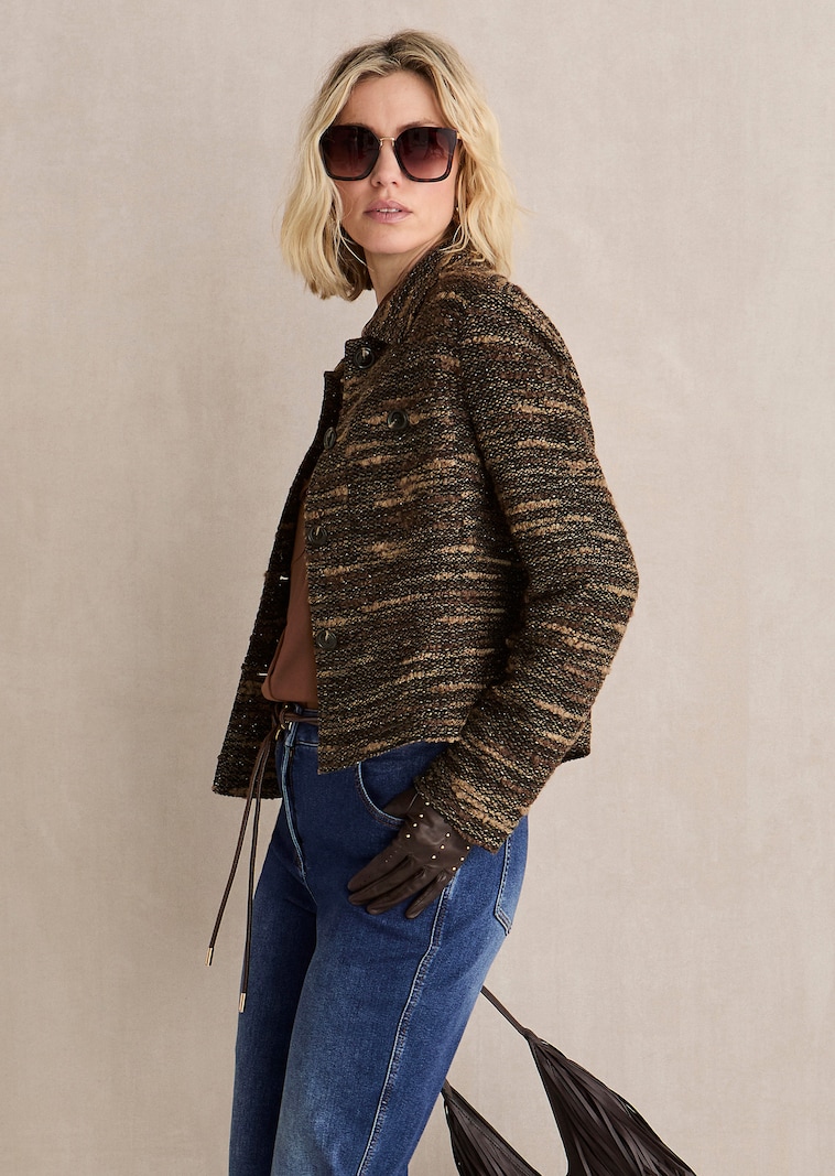 Boxy-cut tweed blazer