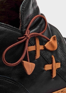 Stiefeletten aus Leder mit Zierschleife thumbnail 3