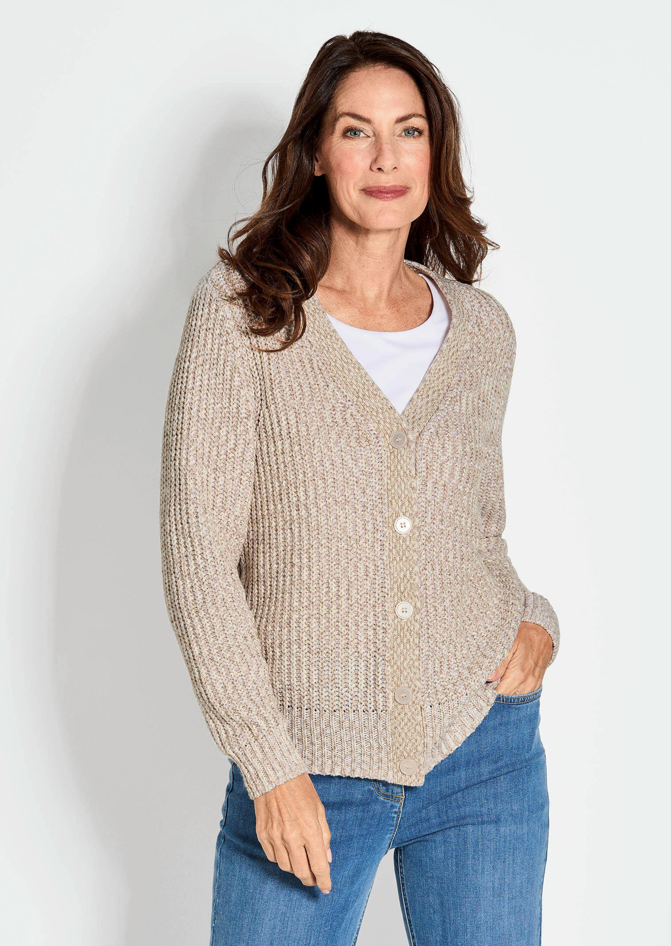 Tricot jasje van meerkleurig lintjesgaren