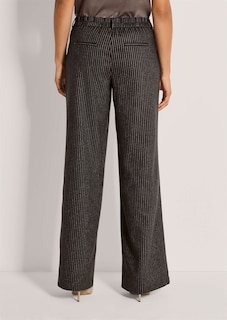 Pinstripe trousers with wide-leg trousers thumbnail 4