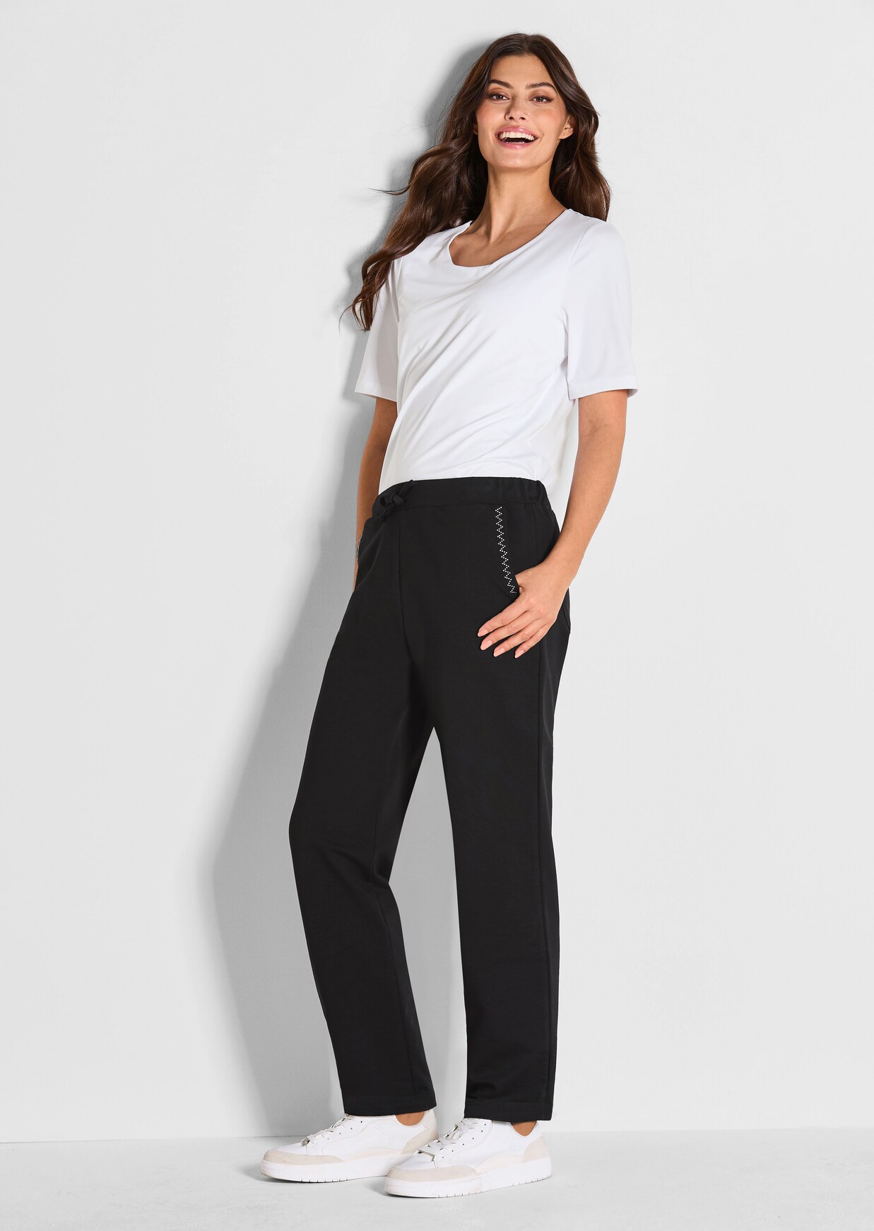 Joggers with embellished pockets