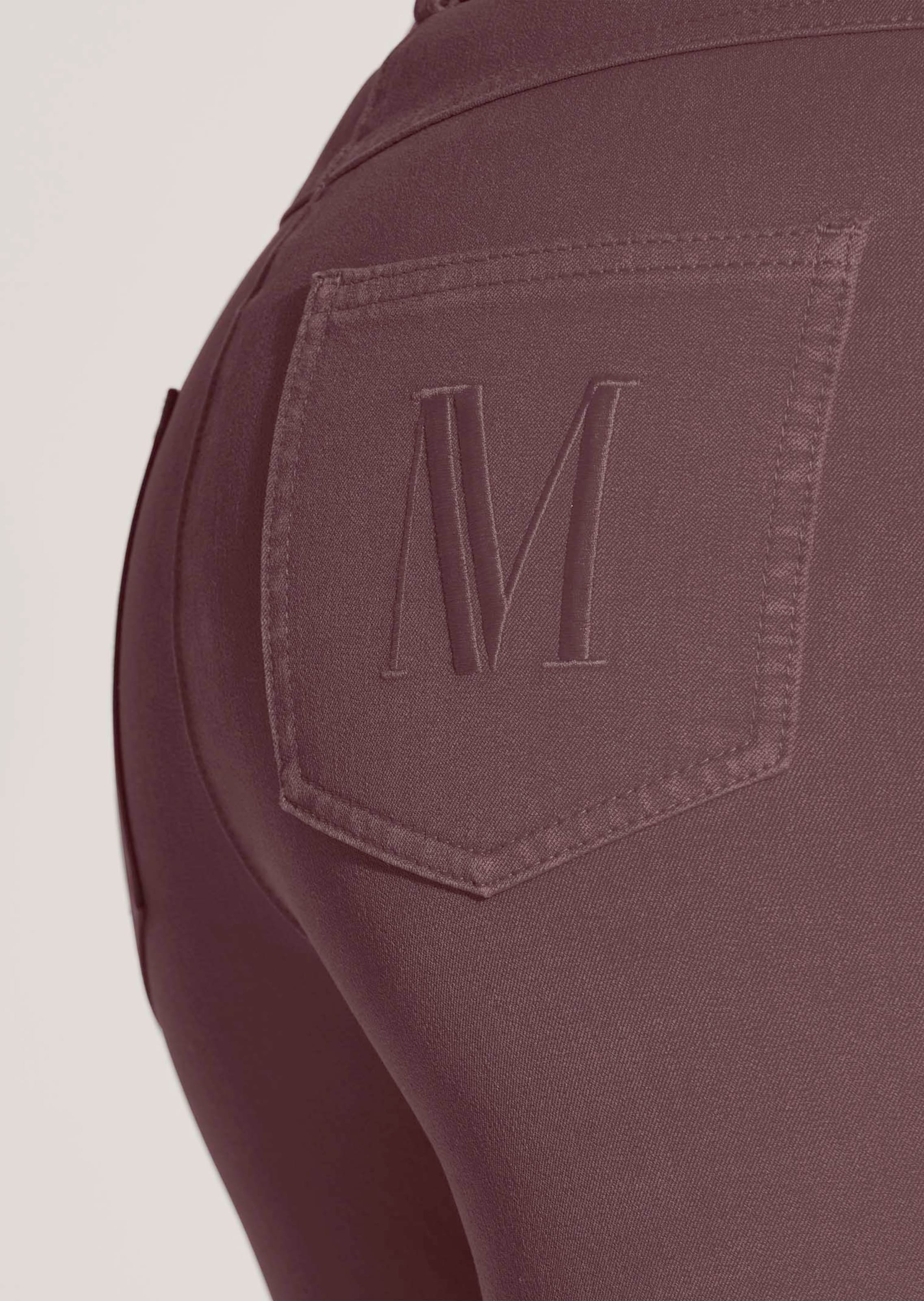 M-Jeans in gerader Form mit Logo-Stickerei thumbnail 5